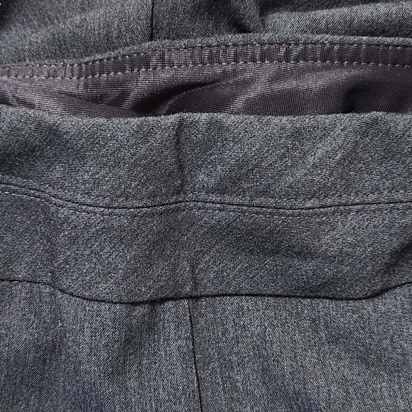 Investments ll career/dress pants straight cut size 18 WR - Picture 2 of 3